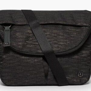 Lululemon All Night Festival Crossbody bag in black